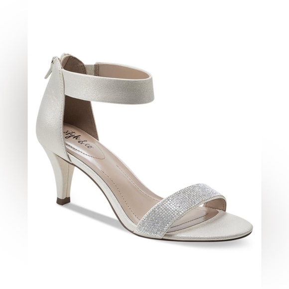 Phillys Two-Piece Evening Sandals - Picture 1 of 10